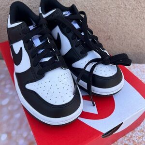 Nike Kids Black and White Sneakers